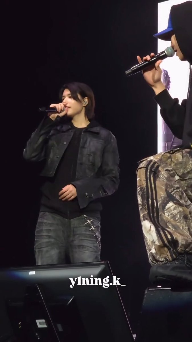 biglou sings "Lullaby"!! OMG😭😭😭 his matured voice! ➖ 260920 Serenades & Body Rolls in 𝐒𝐚𝐧 𝐅𝐫𝐚𝐧𝐜𝐢𝐬𝐜𝐨 🇺🇸 soundcheck #LOUIS #루이 #ルイ #LNGSHOT #롱샷 #ロンシャ #SerenadesAndBodyRolls