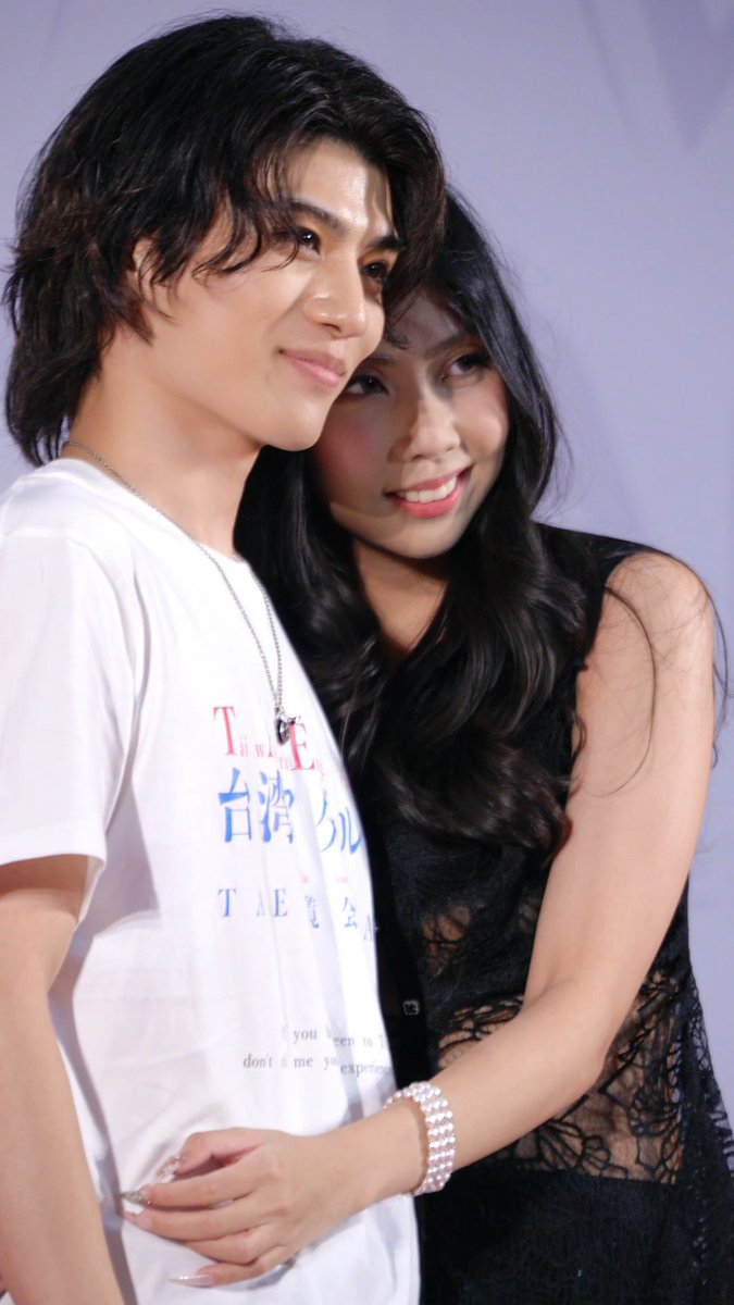 How is 保志健斗 prettier than me??!! Huhuhu such a pretty boy