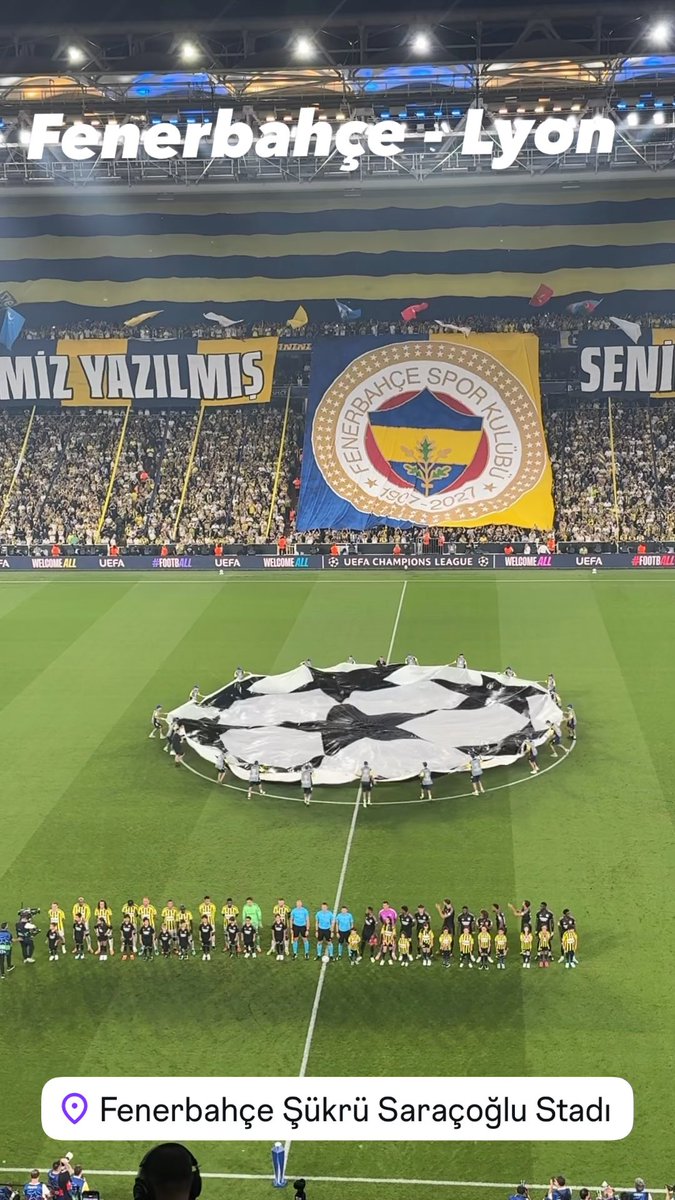 🟡 Fenerbahçe'de pazar günü kritik bir genel kurul gerçekleştirilecek. Aziz Yıldırım, yetki talebiyle üyelerin karşısına çıkmaya hazırlanıyor. 🔵 Stadyum kapasitesinde artışa gidilecek. 🟡 Ali Koç döneminde faaliyetleri durdurulan kolej tekrar faal hale getirilecek. 🔵 “COVE1907” projesiyle kulübe 150 milyon Euro kazandırılacak. 🟡 Fenerbahçe Üniversitesi yeniden kulüp bünyesine katılacak. 🔵 Maltepe bölgesindeki taşınmazlarla ilgili adımlar atılacak. 🟡 Can Bartu Tesisleri'nin mülkiyeti hazinede bulunan kısmı kulübe kazandırılacak. 🔵 Kenan Evren Lisesi'nin tarihi yapısı müzeye dönüştürülecek. 🟡 Milli Piyango izni doğrultusunda 120. yıla özel piyango çekilişi yapılacak. 🔵 Fenerbahçe GYO kapsamındaki yatırımlar halka arz edilecek. #Fenerbahçe #Kongre #AzizYıldırım #MaliGenelKurul Fotospor Şok Gazetesi