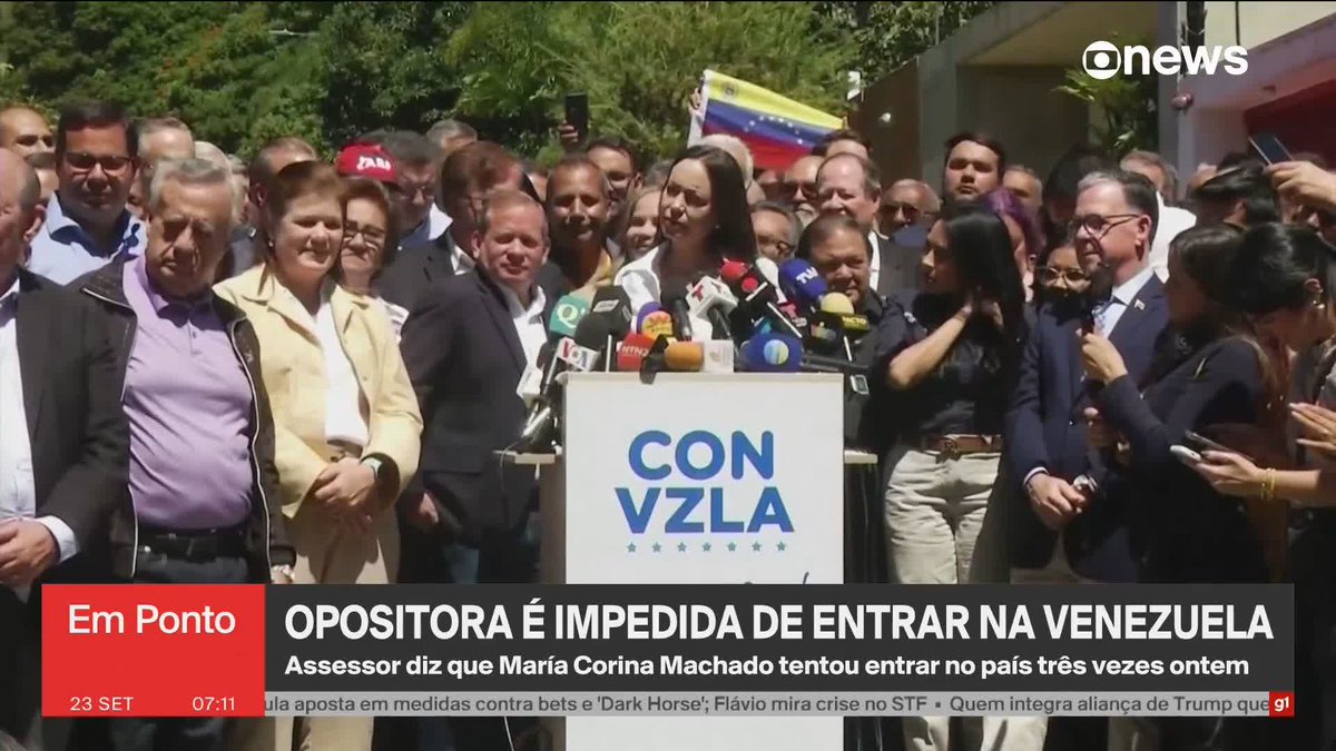 María Corina Machado é impedida de entrar na Venezuela pela 7ª vez. A líder da oposição saiu do país para receber o Nobel da Paz e nunca mais teve o retorno permitido. ️➡️#GloboNewsEmPonto de segunda a sexta, às 06h30, na #GloboNews