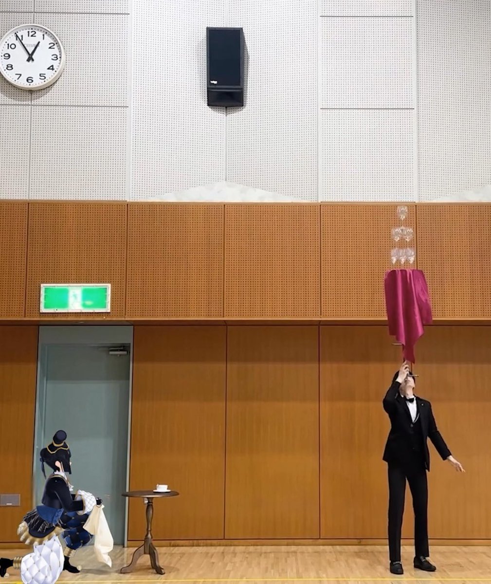 最後まで見た人でも結局なにがすごかったのかについて意見が割れそうな動画です。 ご覧ください。