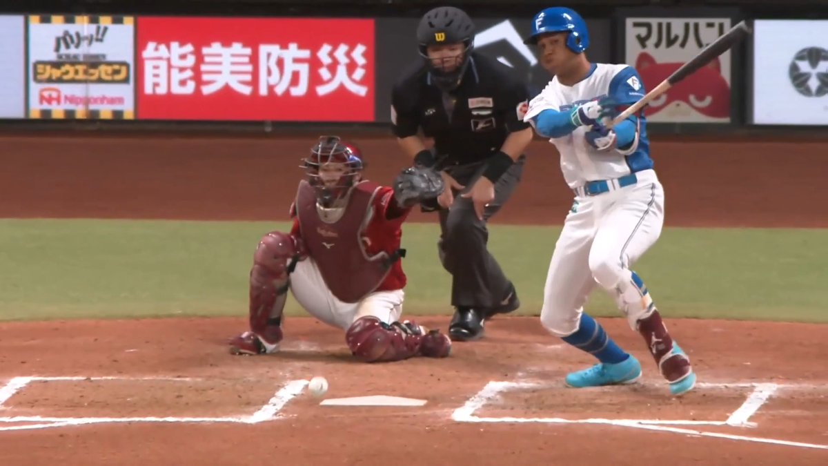 チャンスは逃さない!💪 2位へ向けて負けられない戦いで試合を振り出しに戻す!🔥🔥 北海道日本ハム 万波中正 選手のタイムリーヒット!✨