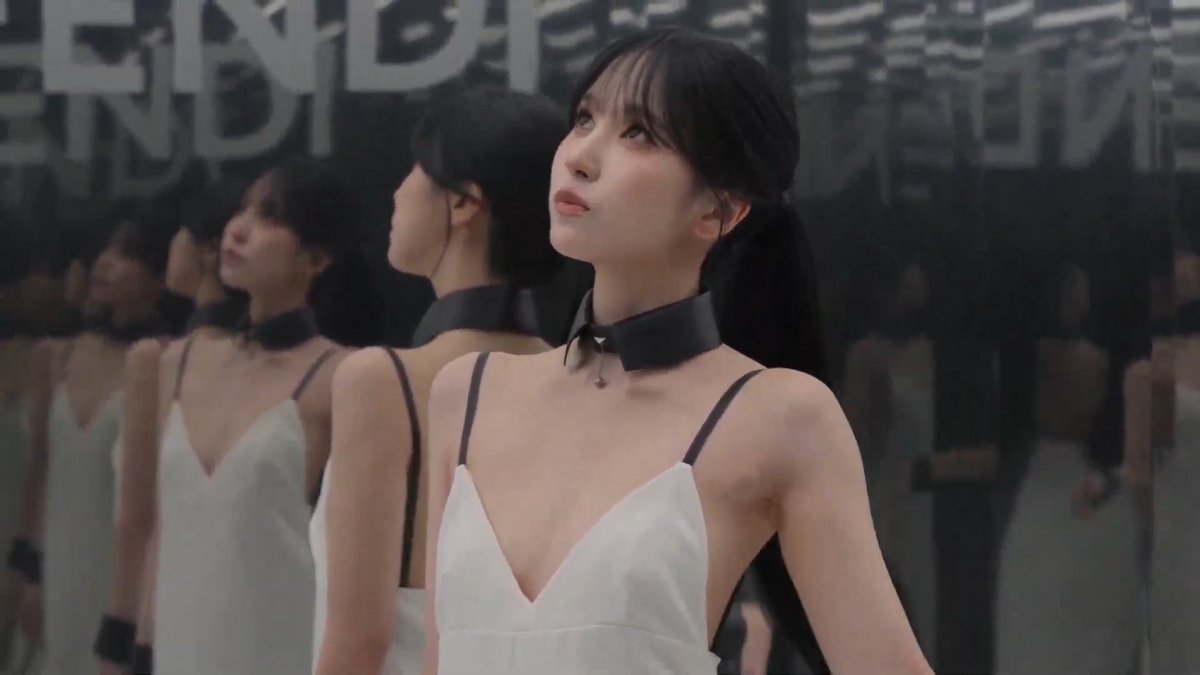 MINA DANCING FOR FENDI AT MILAN FAHSION WEEK