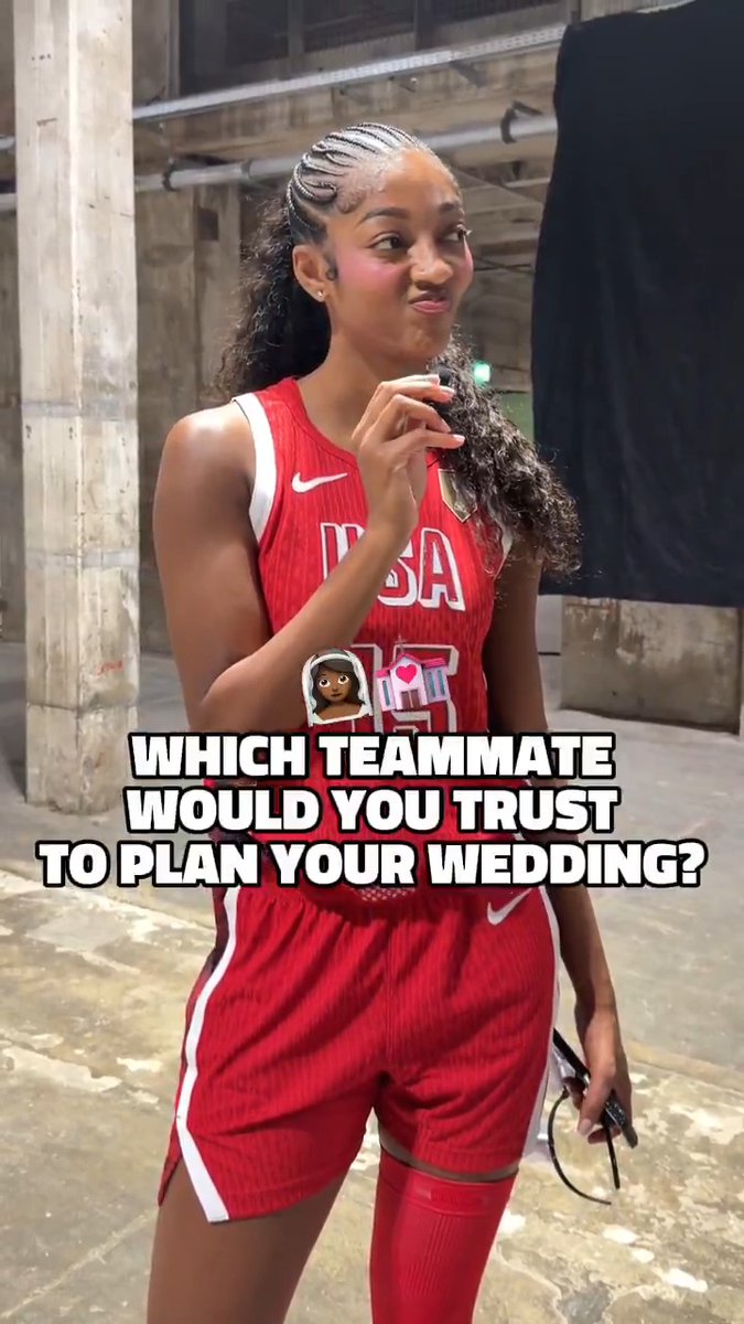 The Barbie dream wedding will not be entrusted to just anybody 💅 #FIBAWWC