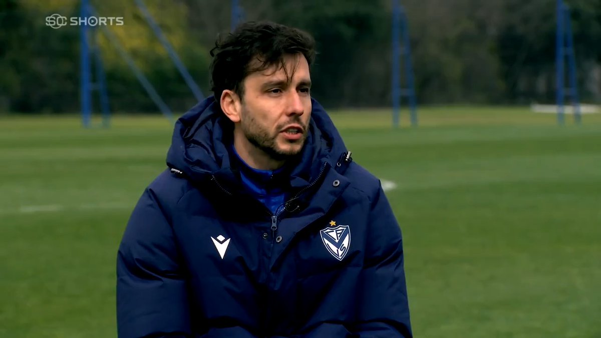 "YO NO SOY UN ÍDOLO DE VÉLEZ, PERO SÍ SOY UN DIGNO HIJO DE LA CASA", Ricky Álvarez sobre como se considera dentro de la historia del Fortín. 📺 #SCShorts 📺 ESPN en el Plan Premium de #DisneyPlus y YouTube ESPN Fans