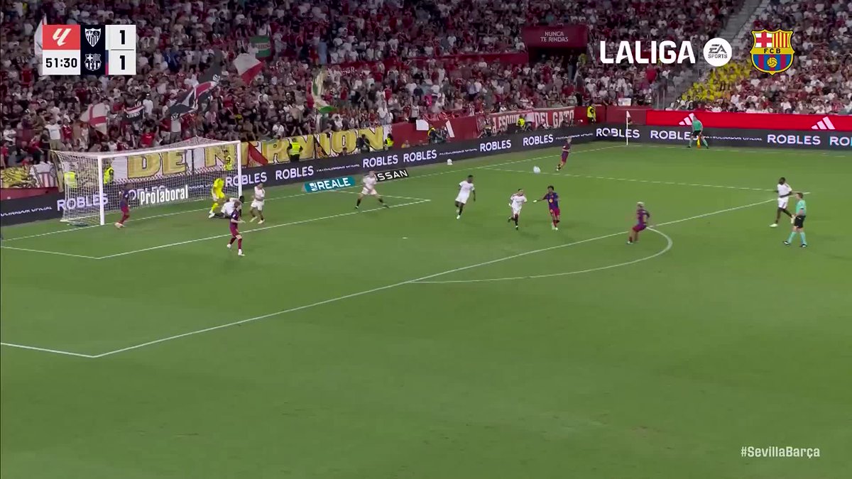 Lamine ➡️ Raphinha 🥵 #LaLigaHighlights