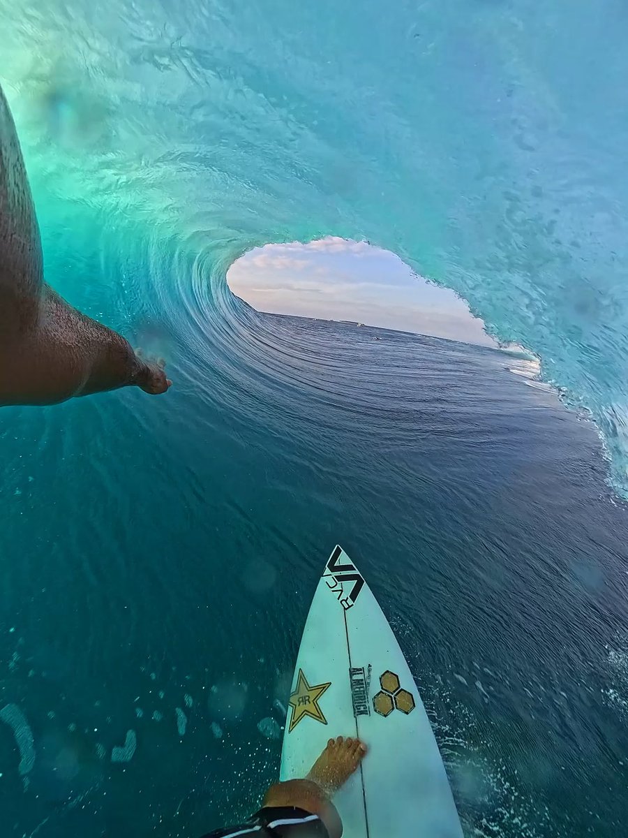 Wave of the week at Cloudbreak, caught on GoPro by Barron Mamiya 👏 🎥 Shot on our 360 camera, #GoProMAX2 for a $500 GoPro Award. #GoPro #GoProSurf #Surfing #Surf