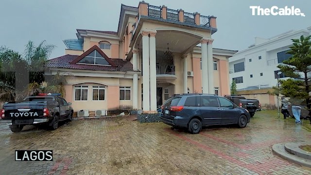VIDEO: Law enforcement agents seal property of oil trader in Lagos after $40 million debt dispute