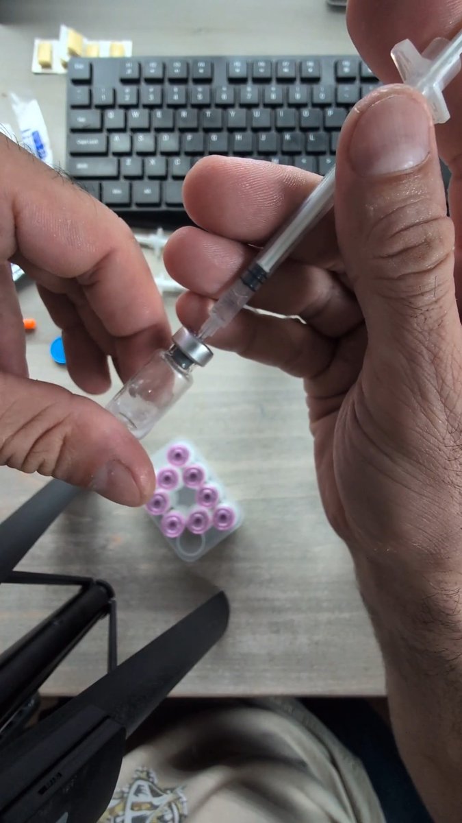 i literally just threw this vial of sema 6pm away after this video cause i had no need for it, i just used it for this video.