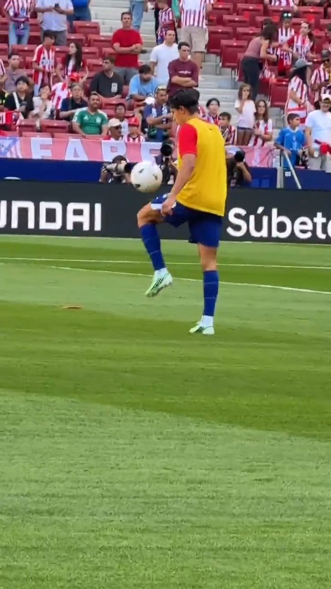 mucha clase, Giuliano Simeone. 👀 InsideLALIGA | Atlético de Madrid