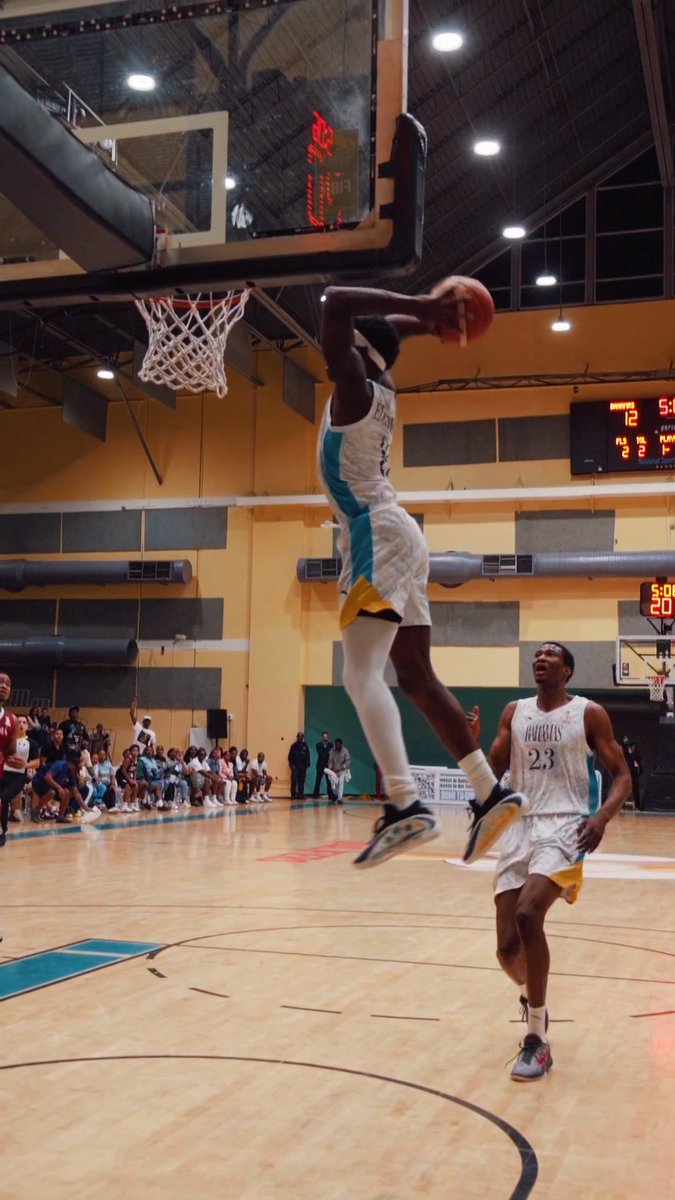 VJ Edgecombe's vert is just UNREAL 🚀 #FIBAWC