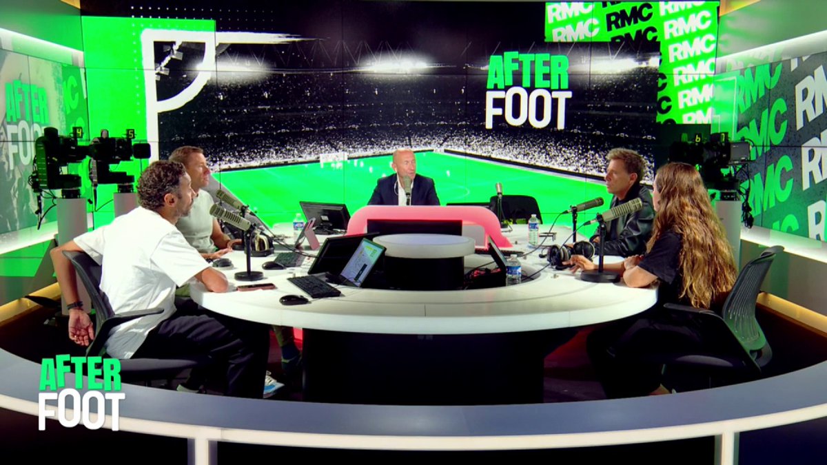 ❌🇫🇷 Florent Gautreau : "Peu importe le système, je ne crois pas du tout à l'empilement des 4 offensifs (Cherki, Olise, Mbappé, Dembélé). Pour l'instant, la composition probable dont on parle me laisse dubitatif."