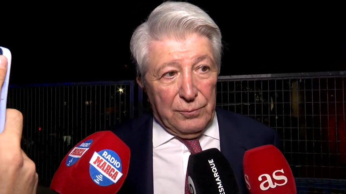 🗣️ Enrique Cerezo pasa de polémicas tras la victoria del Atlético en el derbi y lanza un mensaje de apoyo a los árbitros: "Hay que protegerlos"