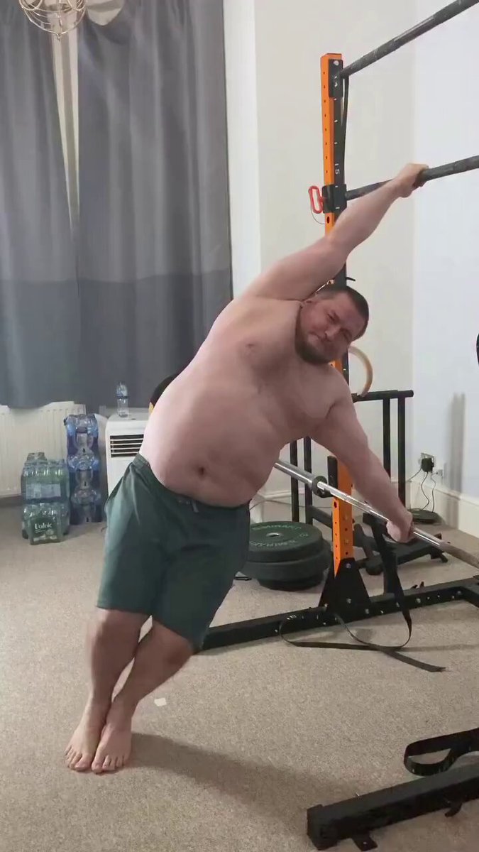 This is what 42% body-fat looks like, folks This physique is not that dissimilar from the average US Male’s Tbh…this basically IS the average US Male right after the holiday season ends on January 1st