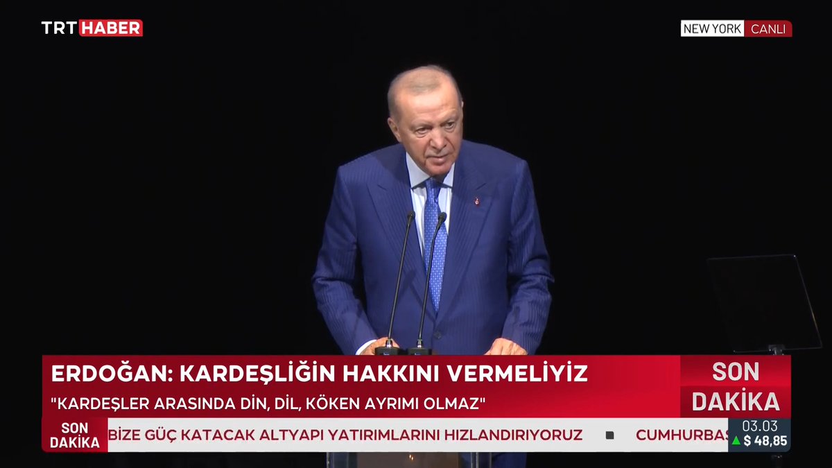 Cumhurbaşkanı Erdoğan: Avrupa başta olmak üzere dünyanın birçok bölgesinde Müslümanlardan entegre olmaları değil, asimile olmaları bekleniyor. Biz ise entegrasyona ‘evet’ asimilasyonun her çeşidine ‘hayır’ diyoruz.