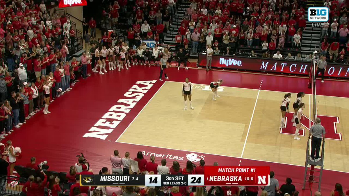 Tigers err and we SWEEP Mizzou! #HUSKERS WIN! 🌽