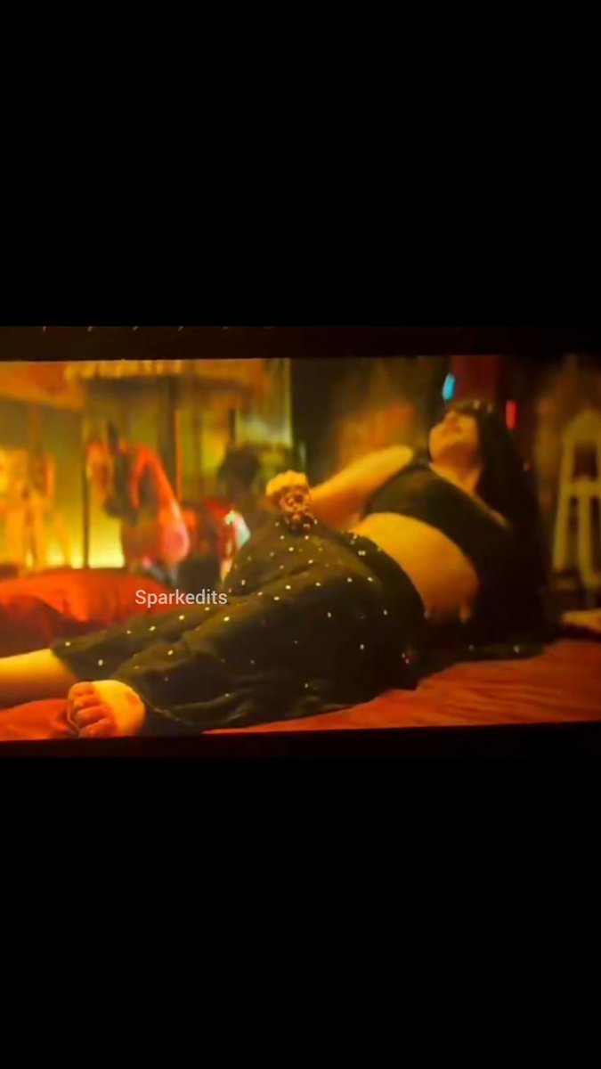 Kayadu X Keerthy 🤤🔥 Damm hotties 💯🥵 Watch till the end....😉 #Sparkedits ✨️