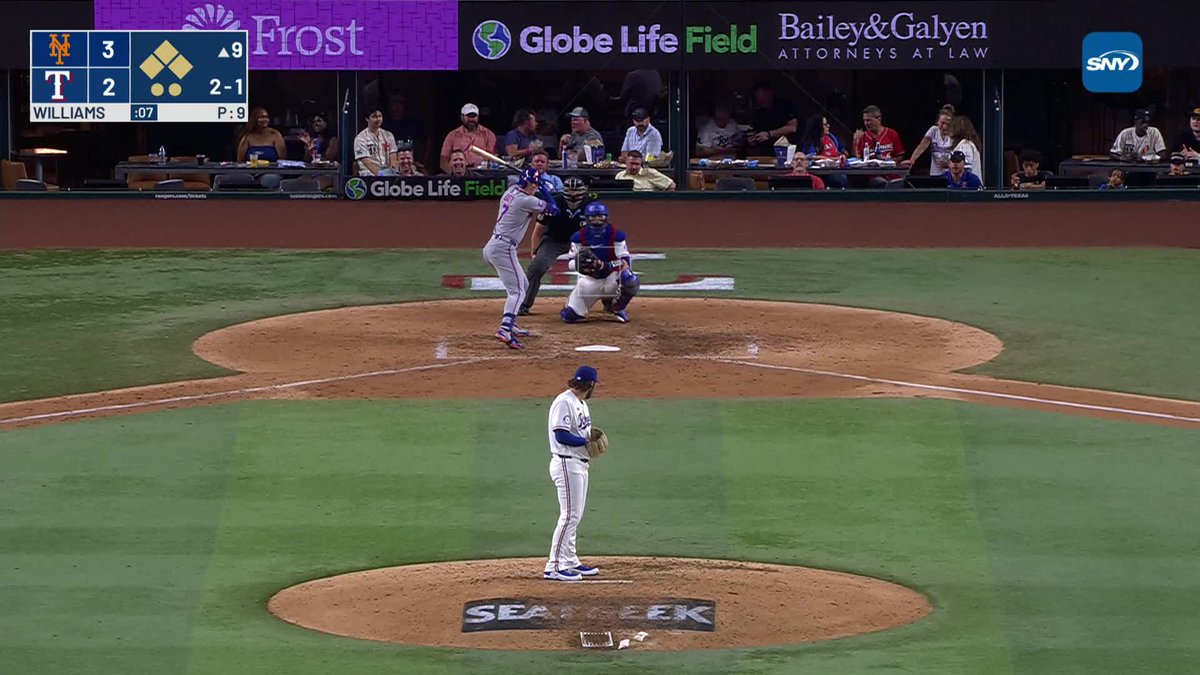 PINCH-HIT GRAND SLAM BRETT BATY!