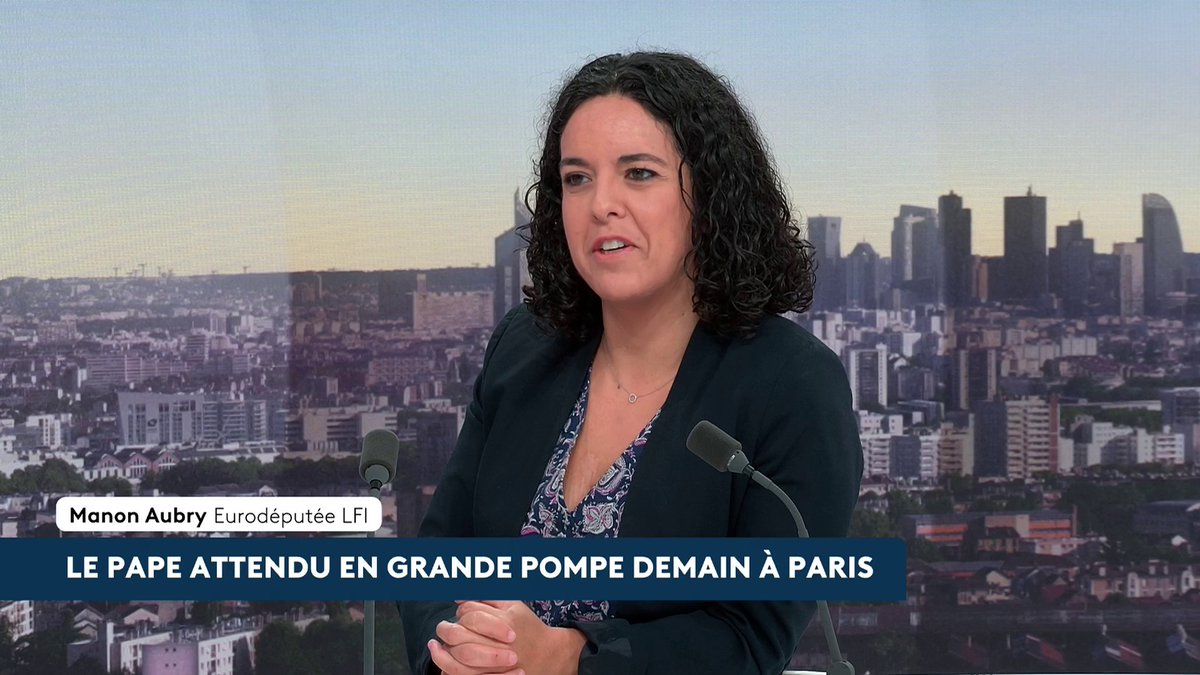 🔴🗣 Visite du pape : Emmanuel Macron a déclaré qu'il n'assisterait pas aux messes du Pape lors de sa visite en France. Manon Aubry, eurodéputée LFI affirme qu'il s'agit "du respect strict de la laïcité". L'eurodéputée ajoute que "c'est bien de ne pas tout mélanger". #canal16