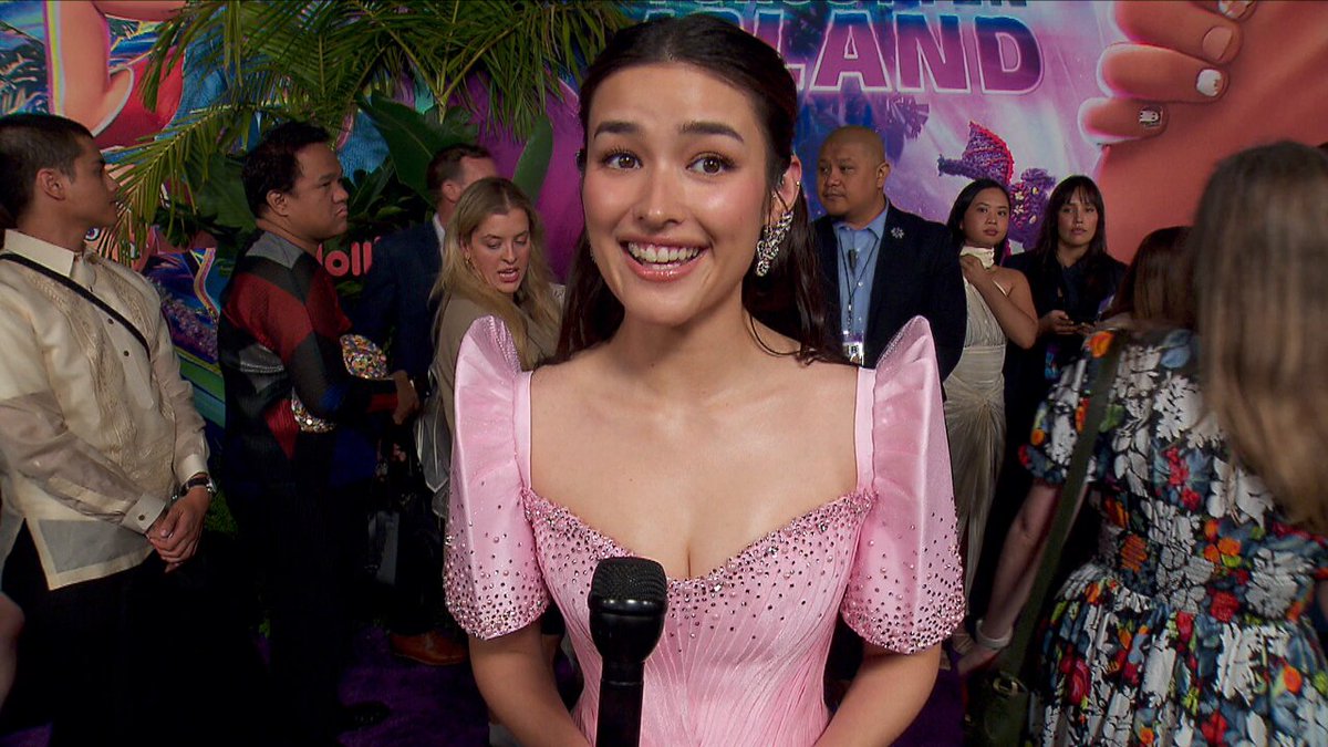 Liza Soberano at the World Premiere of Forgotten Island