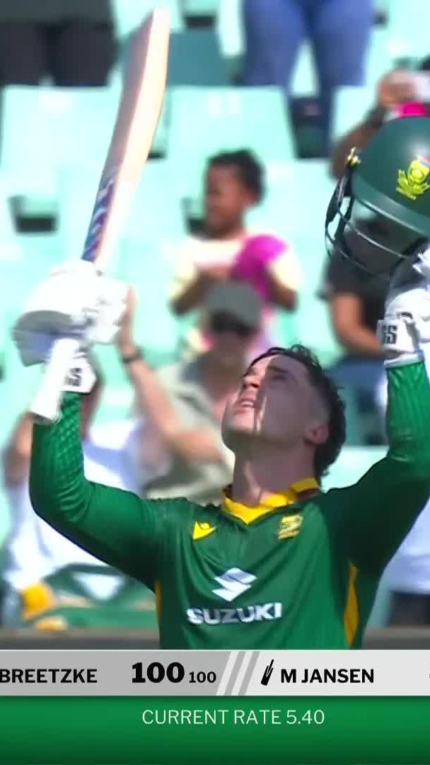 Arms aloft 🙌 Matthew Breetzke has his second ODI century 👏💯 📺 Stream #SAvAUS on DStv: