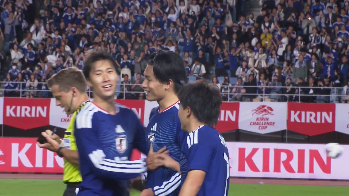 🏆キリンチャレンジカップ2026 🇯🇵#SAMURAIBLUE vs ウルグアイ代表🇺🇾 ダメ押しの3点目！ 伊東純也のスルーパスに抜け出した上田綺世がGKをかわして流し込む🙏 フジテレビ系列＆TVerで只今放送中❗️📺 ▶ #サッカー日本代表