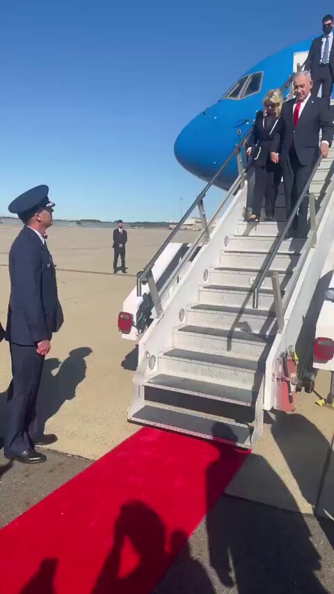 Israeli war criminal Benjamin Netanyahu has arrived in the United States for the UN General Assembly and is set to deliver a speech in New York later today