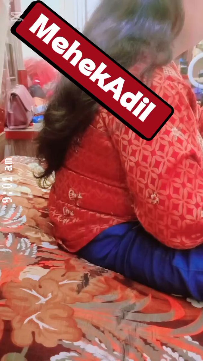 آج اسلام آباد کا موسم اتنا رومانٹک اور ھاٹ ھو چکا ھے 🔥 کہ لوگ آڈیو کال سروس میں ہی خود کو فارغ کروا لیتے ہیں۔ اگر لوگوں کی پرائیویسی کا ایشو نہ ہوتا تو کسی دن اپ کو بھی وہ گندی گندی باتیں سنواتی جو لوگ آڈیو کال میں میرے ساتھ کر کر کےچھوٹ جاتے ہیں۔ 💦 ۔ اپ ہلکی سی جھلک اڈیو کال کی دیکھیں ھم جارہے ذرا گھومنے گھمانے