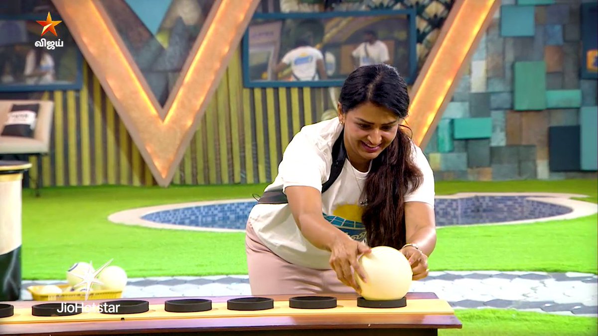 #Day18 #Promo5 of #BiggBossTamil Bigg Boss Tamil Season 10 - இன்று இரவு 9:30 மணிக்கு.. நம்ம விஜய் டிவில.. #BiggBossTamilSeason10 #Ottikichi #VijaySethupathi #CarniVizha #BiggBossSeason10Tamil #BiggBoss10 #BiggBossSeason10 #BiggBossTamilBB10 #VijayTV #VijayTelevision