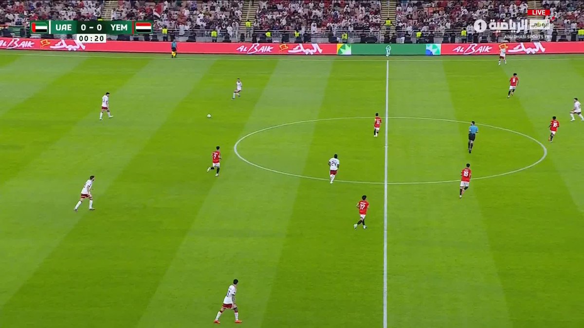 انطلاق صافرة البداية.. الإمارات 🆚 اليمن بدأت الآن مواجهة الأبيض في إطار منافسات #خليجي27 ⚽️ تابعوا التغطية لحظة بلحظة عبر #أبوظبي_الرياضية