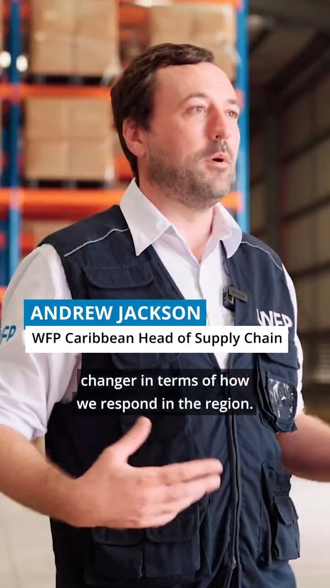 🌀 When a hurricane is approaching, every hour matters. In #Barbados, WFP and partners position relief supplies in advance so assistance can move quickly when an emergency strikes. Investing before disaster is smarter and more effective than waiting for needs to escalate. #UNGA