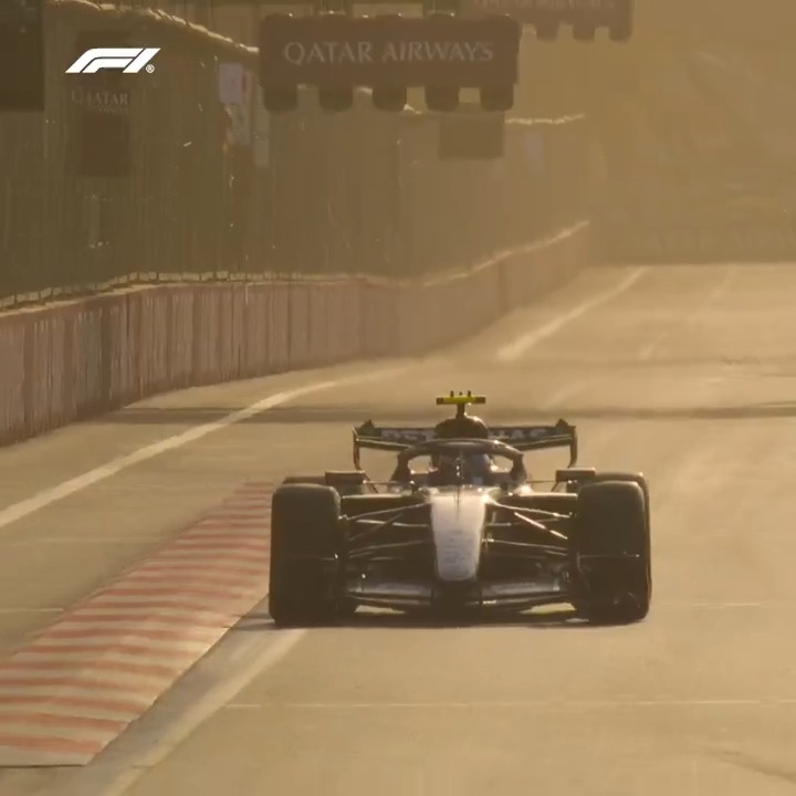 A golden glow 💛 #F1 #AzerbaijanGP