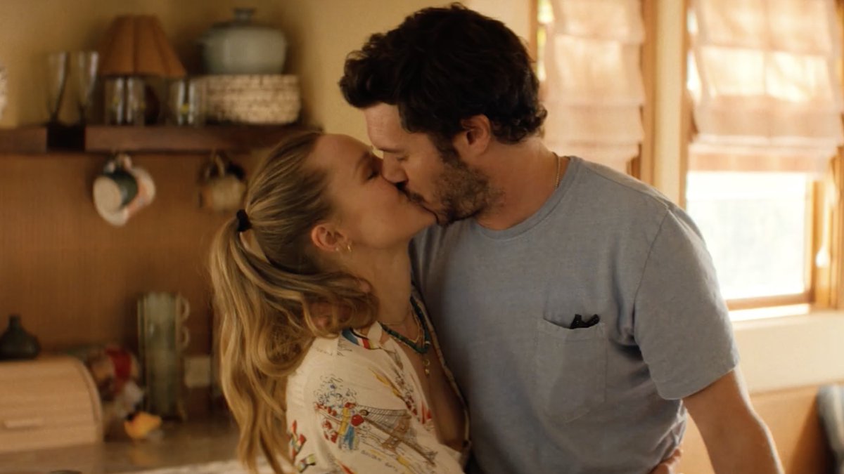 Kristen Bell and Adam Brody star in the first trailer for #NobodyWantsThis: Season 3. The new season premieres October 22 on Netflix.