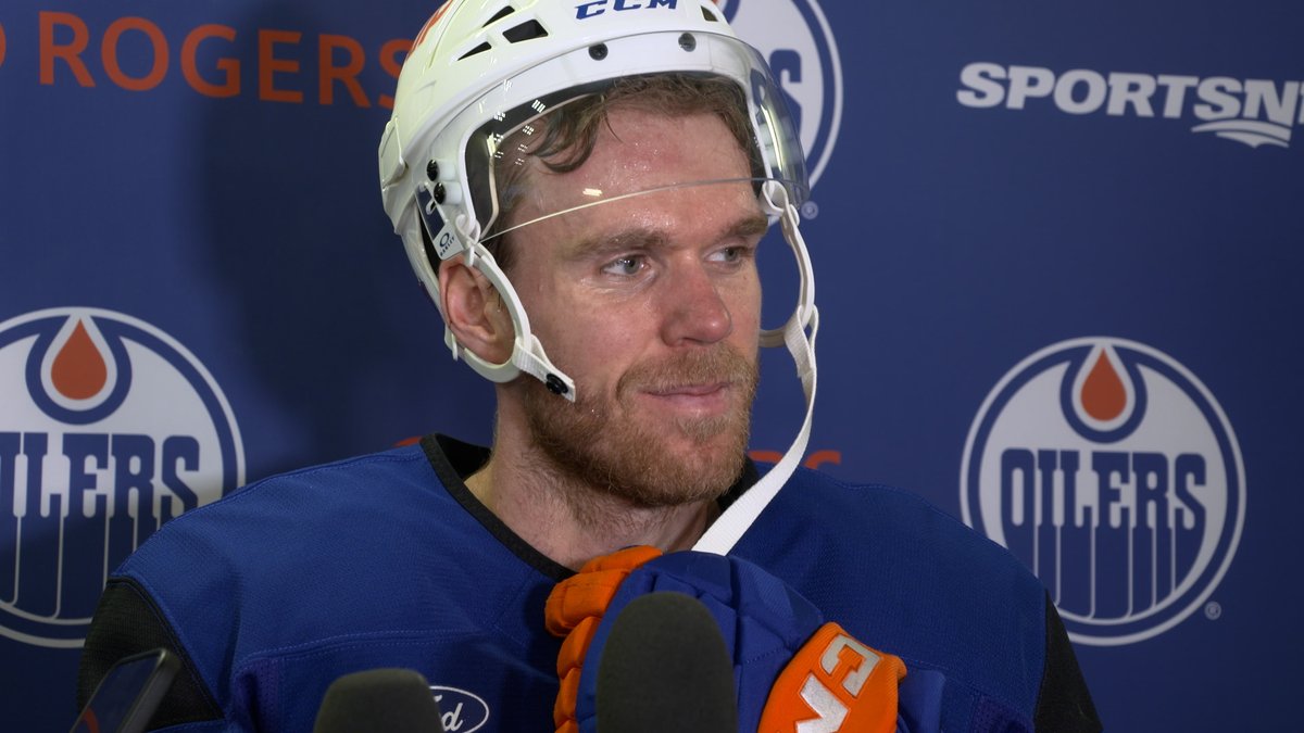 "It's a goal for us... We talk about wanting to set ourselves up in the best possible &amp; that is the best possible spot going into the playoffs." Connor McDavid on the #Oilers goal of winning the Pacific Division. Enterprise | #LetsGoOilers