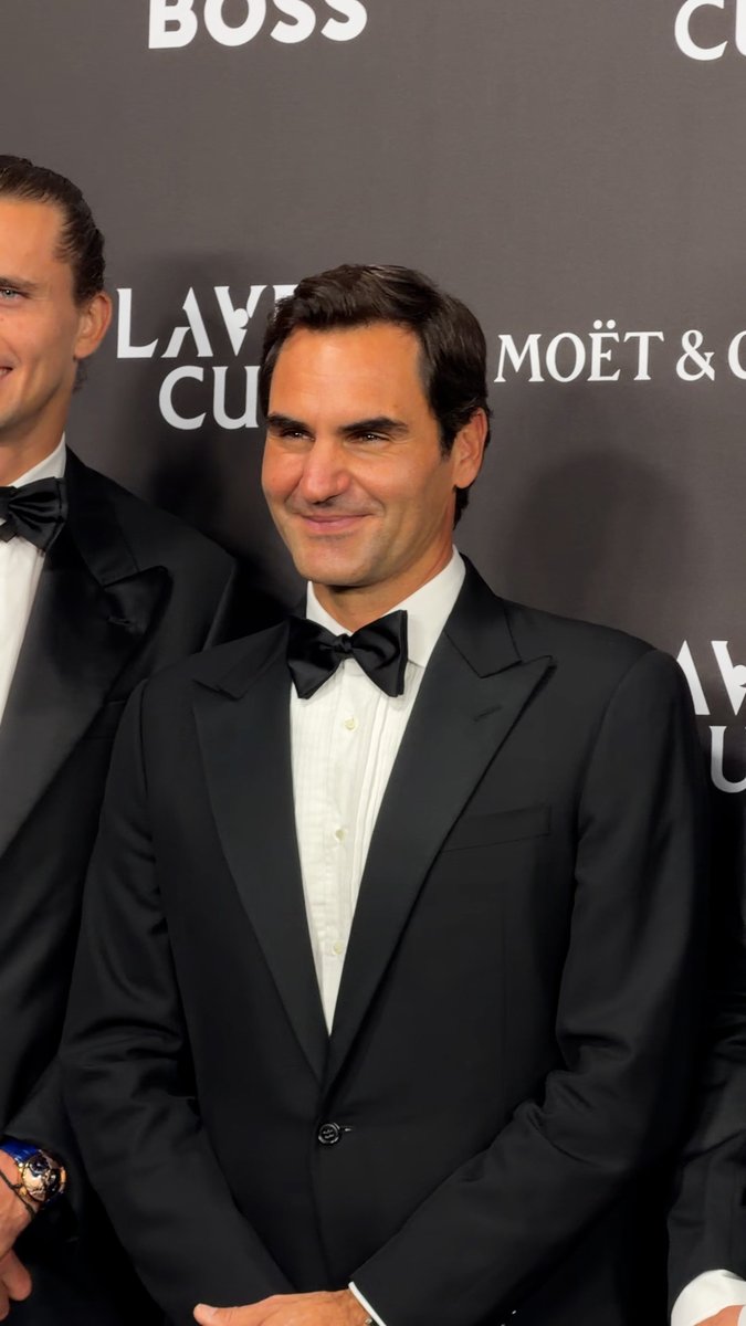 Just Roger Federer showing Team Europe how it’s done 😮💨