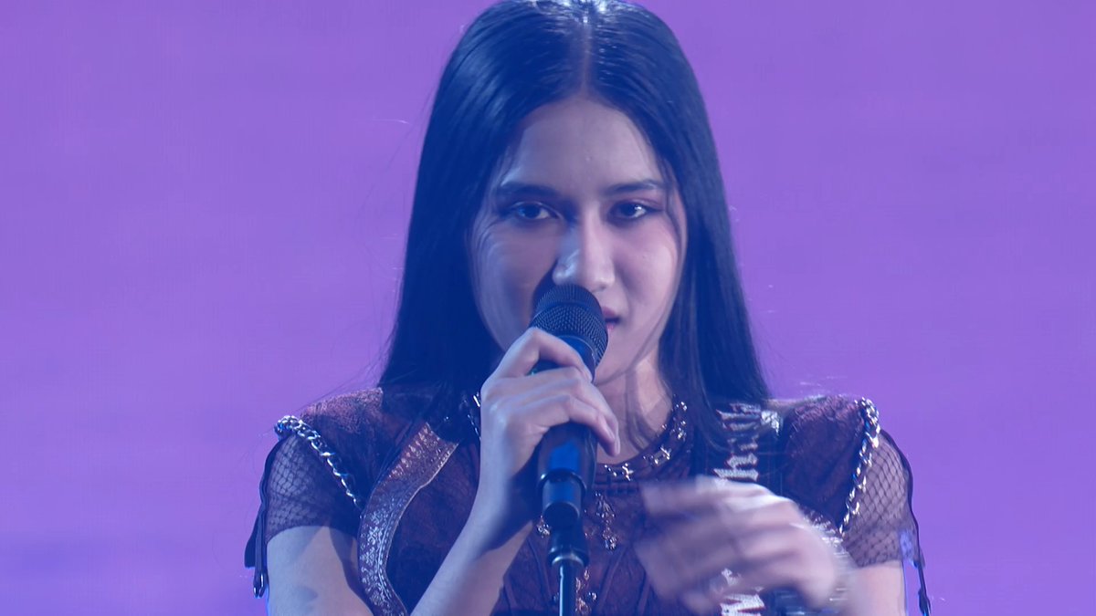 The collab we didn't know we needed. 🙂↕️ Linkin Park & AGT Winner Nene Royal rocked the stage last night! 🔥
