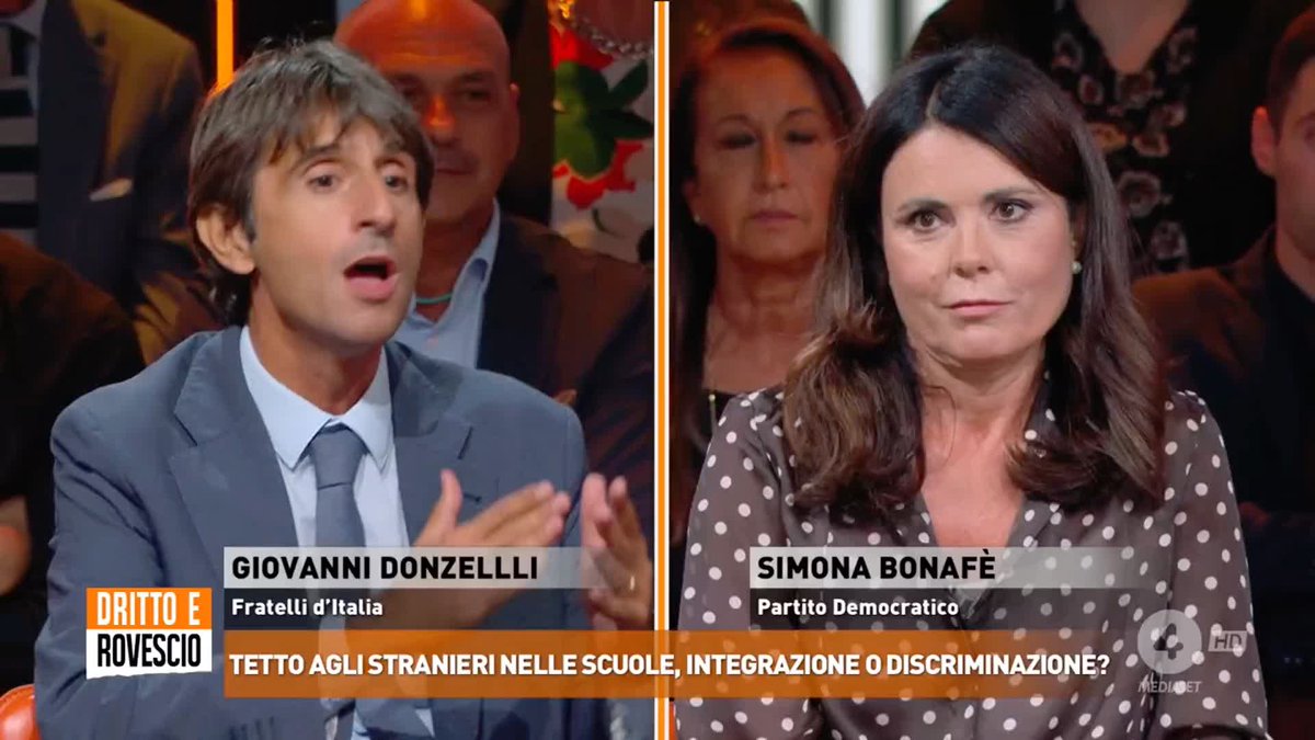"Fate tanto i filosofi perché non avete i figli che sono quelli che sono in 3 in classe con tutti gli altri stranieri" Giovanni Donzelli (Fratelli d'Italia) a Simona Bonafé (Partito Democratico) #drittoerovescio