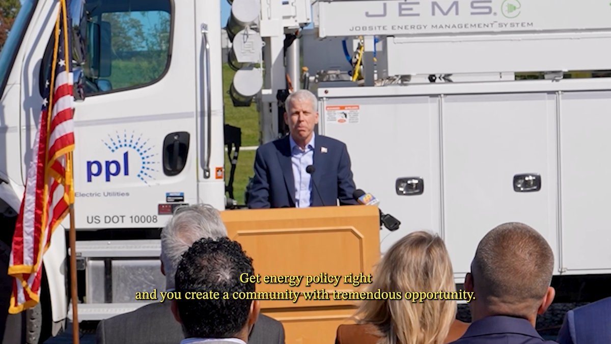 WATCH: Secretary Chris Wright announces U.S. Department of Energy’s SPARK Initiative in Allentown, Pennsylvania. The Speed to Power investments will expand grid capacity across 26 states, lower electricity costs, and strengthen reliability for millions of Americans.