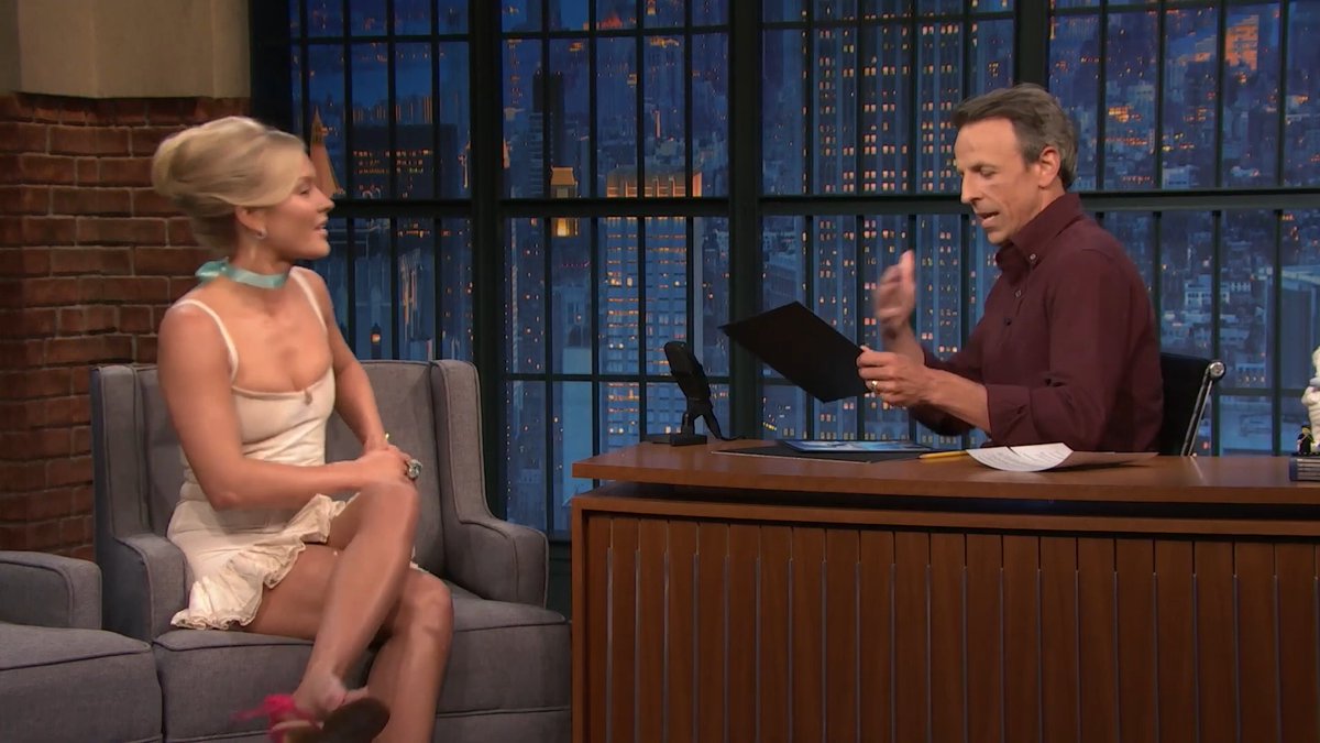 oh Zara Larsson the star you are 🙂‍↕️ @latenightseth