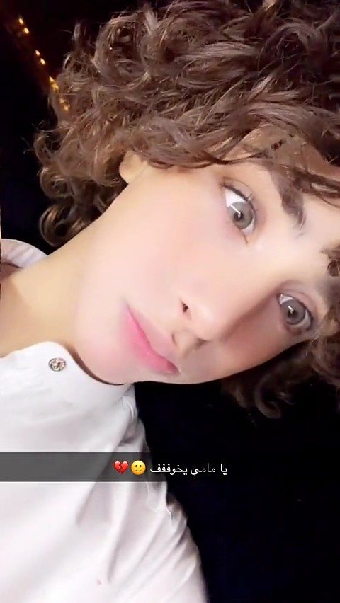 الشباب منجدهم للحين يحسبون ذا نداء تزاوج😭