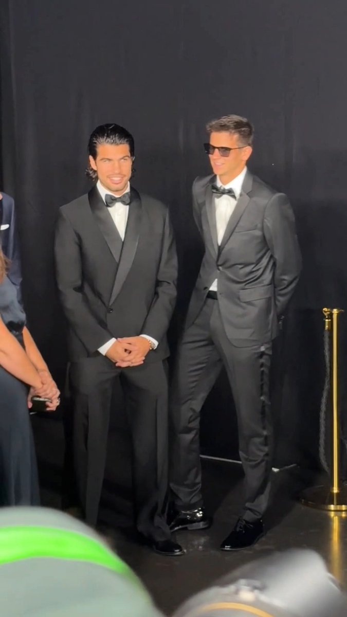 Alcaraz 🤝🏻 Jódar 😎 Mucha clase española por la Laver Cup #LaverCup