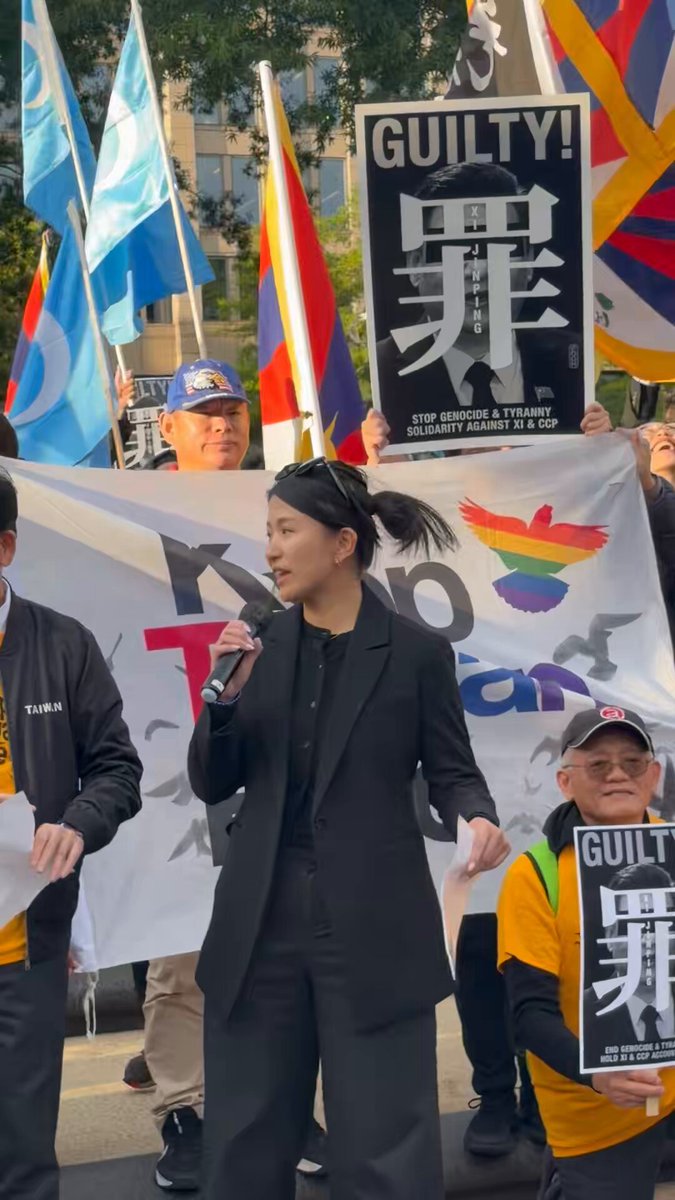 Speech by Chiao-Yun Anny Hsiao, Executive Director of the Formosan Association for Public Affairs. From 9am to 7pm today, thousands of Tibetans gathered in DC with Uyghurs, Hongkongers, Southern Mongolians, Taiwanese, and Chinese dissidents to protest Xi Jinping — joined by members of Congress. #Tibet #taiwan