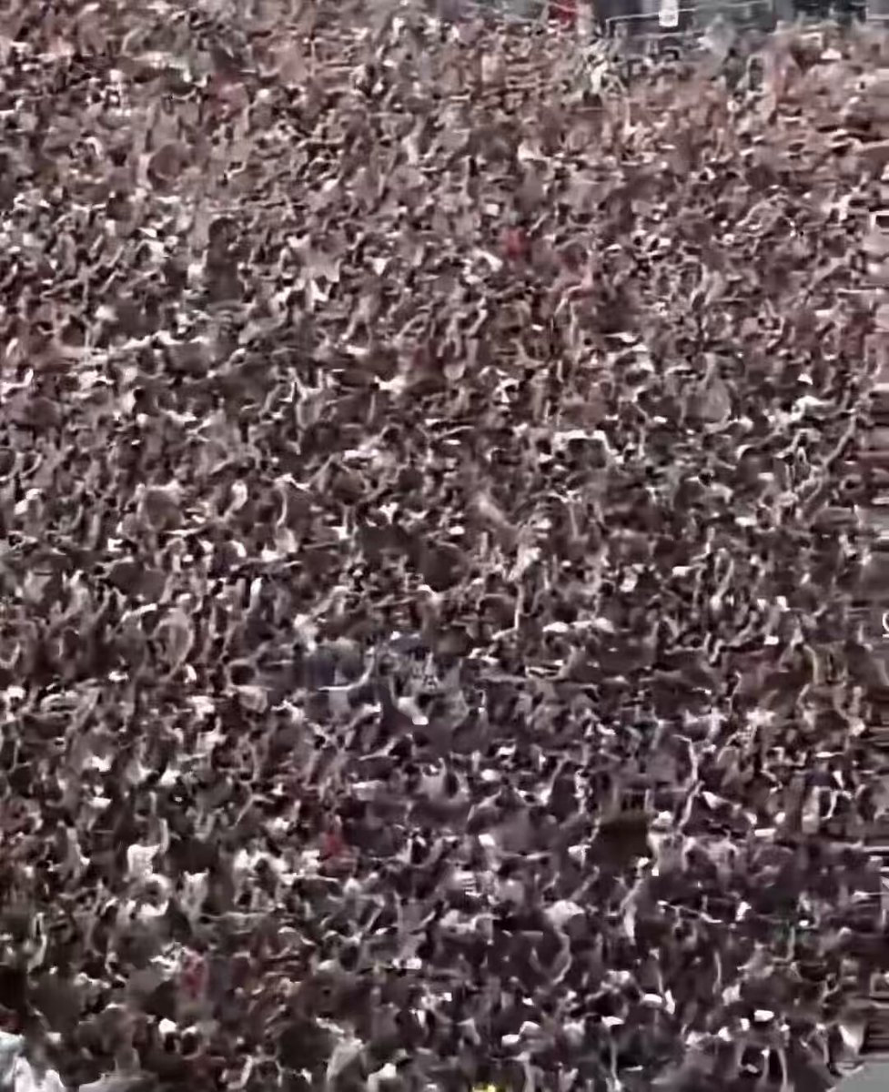 this Kendrick Lamar tour was basically DMX at Woodstock territory just look at this
