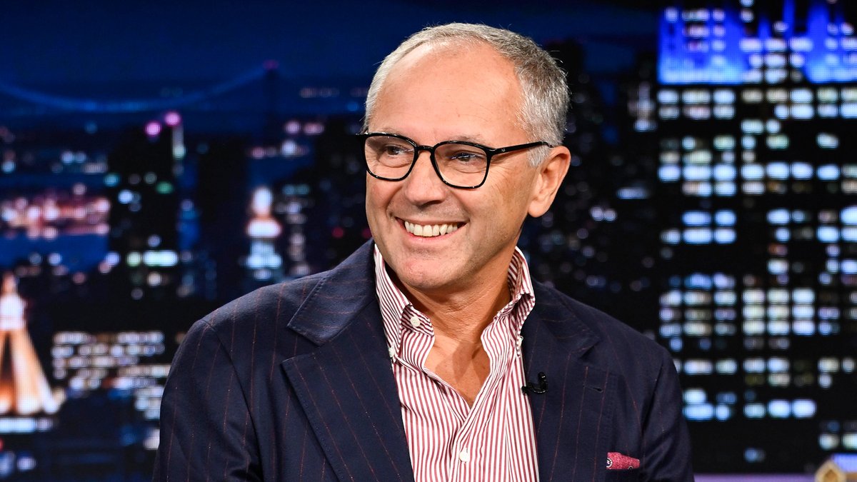 Stefano Domenicali explains how Formula 1 drivers use social media as a form of connection with their fans off the track! #FallonTonight