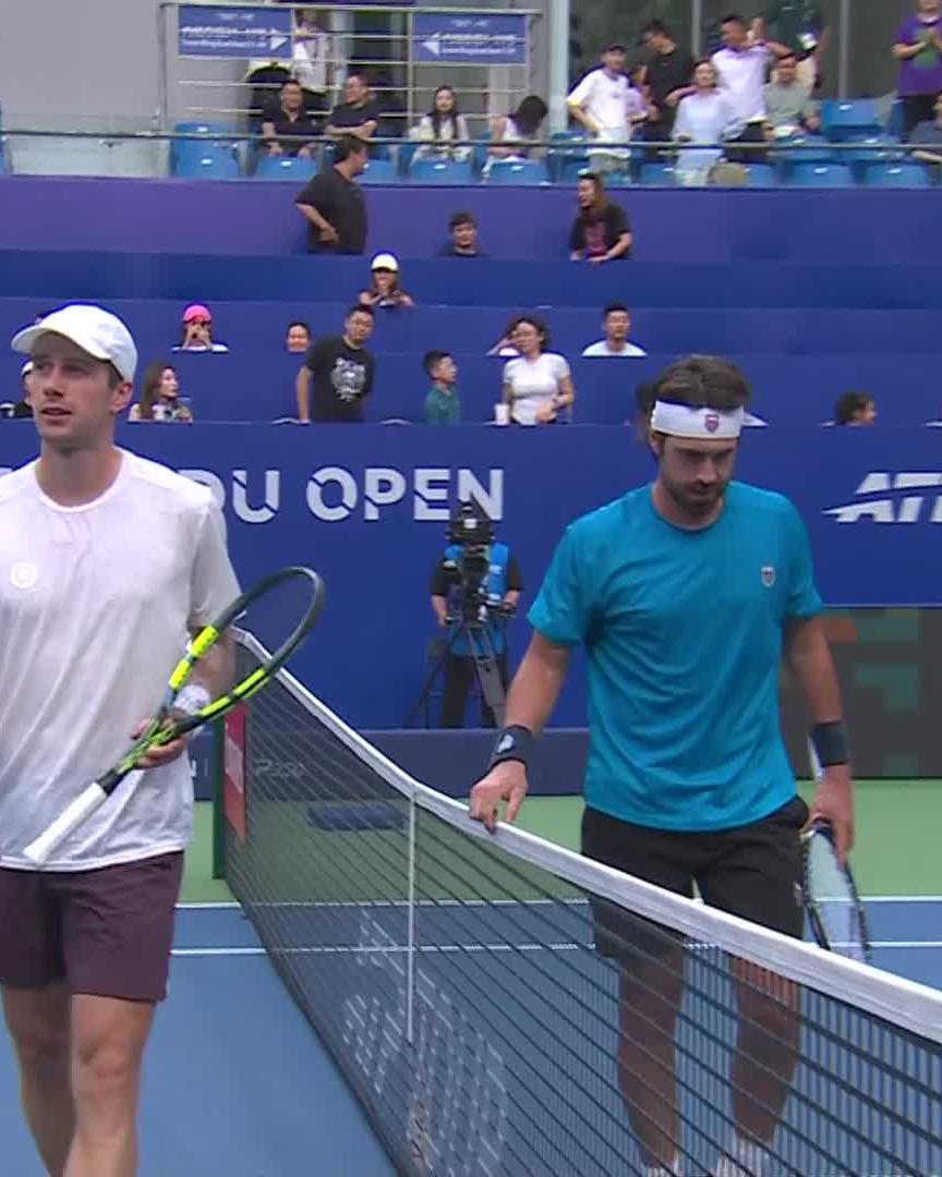 A first ATP quarter-final of the season 🤩 Nikoloz Basilashvili defeats VDZ to move through to his 30th tour-level quarter-final #ChengduOpen