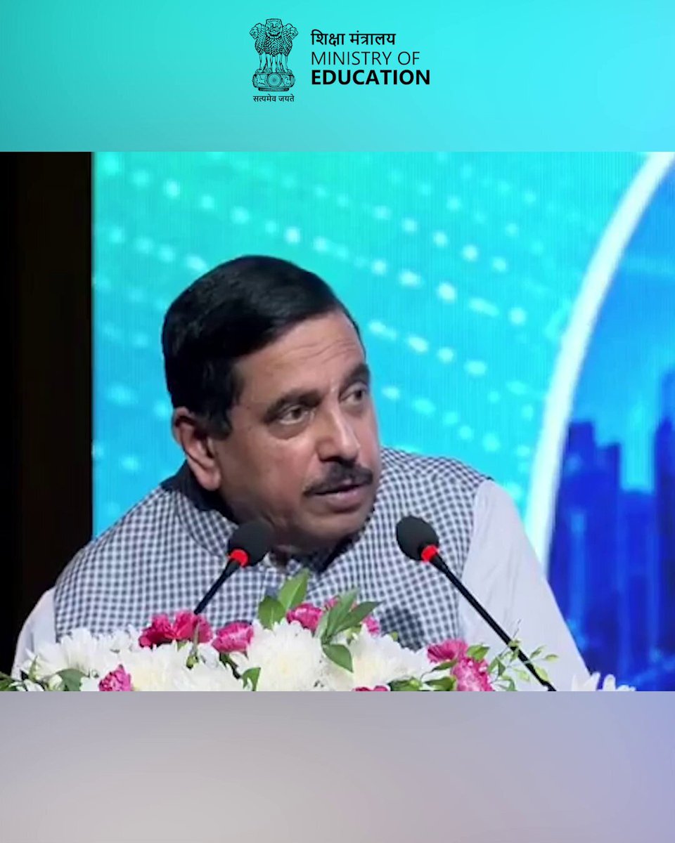 Union Minister for Education Shri Pralhad Joshi, at the inauguration of #SevaFirstInnovationChallenge, highlighted the vision of bringing together school students, ITI, polytechnic, college and university students to identify problems and find solutions. Identify the problem. Find the solution. That’s the challenge. Watch the video for more. 👇 #SFIC #InnovationForIndia #InnovationForChange