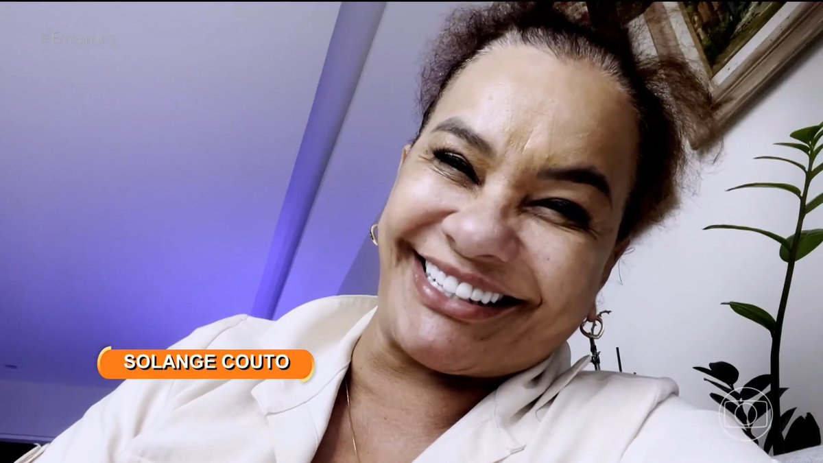 Solange Couto mandou um recadinho superespecial pro nosso divo Rodrigo Sant’Anna 💌💞 #Encontro #TVGlobo