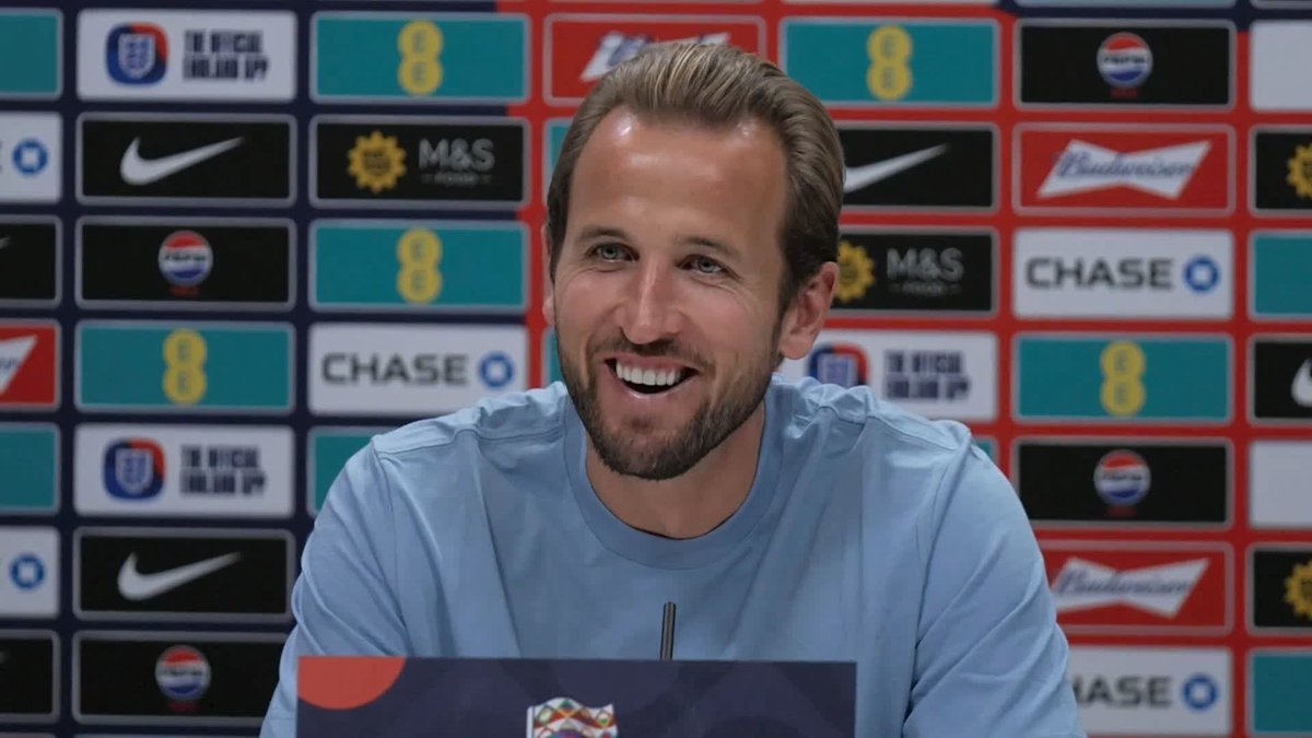 🗣️ "I'd be extremely proud to win it. I've done a lot of great things that I'm proud of last year. " Bayern Munich and England striker Harry Kane discusses the possibility of winning the Ballon d'Or 🏆