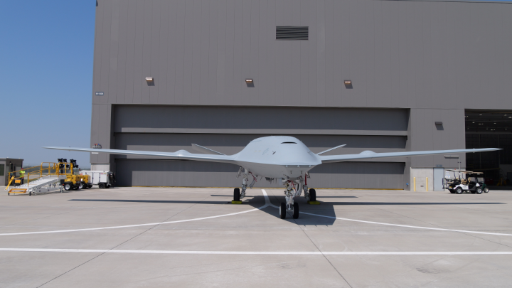 Red, white and new. 🇺🇸 The U.S. Navy's first MQ-25A Stingray™ is getting a fresh coat of paint. With the American flag and 2026 on one side and the Betsy Ross flag on the other, the design celebrates America's 250th anniversary and the future of naval aviation.