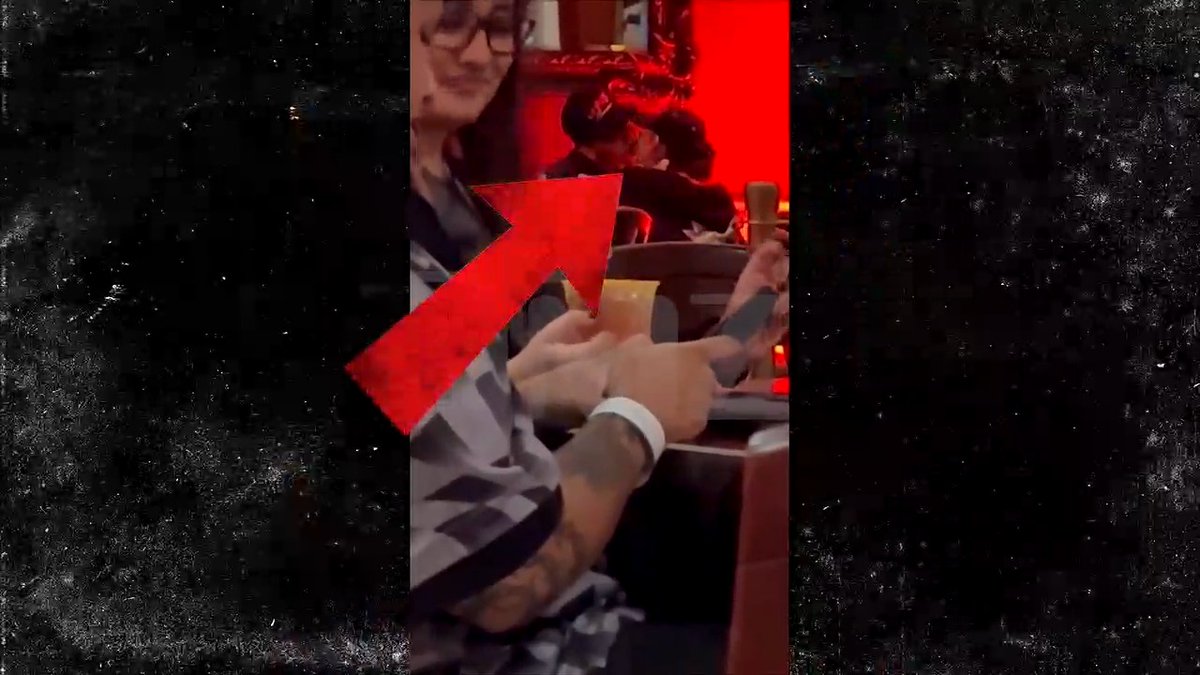 💋 EXCLUSIVE: Ariana Grande passionately kisses Ricky Alvarez at Universal Studios!